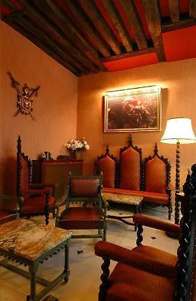 Hotel Du Palais Bourbon París