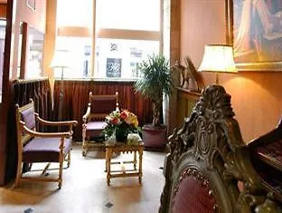 Hotel Du Palais Bourbon París